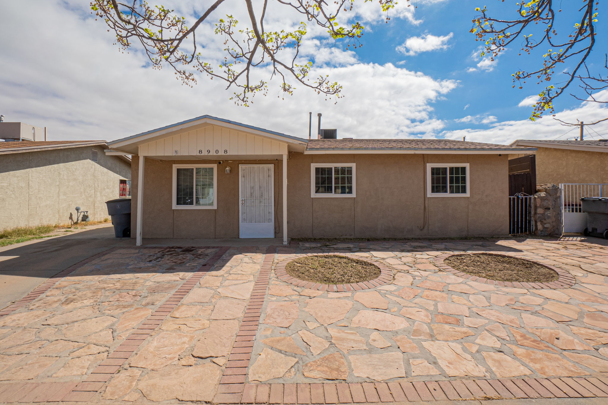 8908 Kenneth St, El Paso Texas For Sale